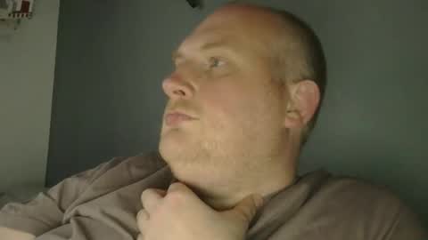 Snapshot of the007146368 chatting on May 7, 2026, 6:35 pm the007146368 online show from May 7, 2026, 6:35 pm