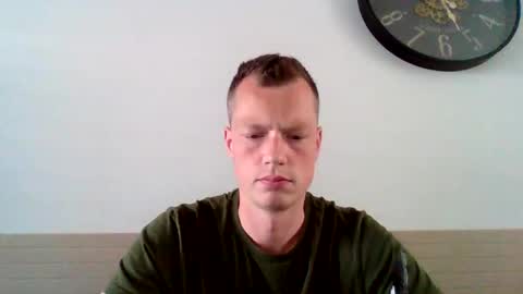 Snapshot of the___rocky200 chatting on June 1, 2026, 8:27 am Dennis online show from June 1, 2026, 8:27 am