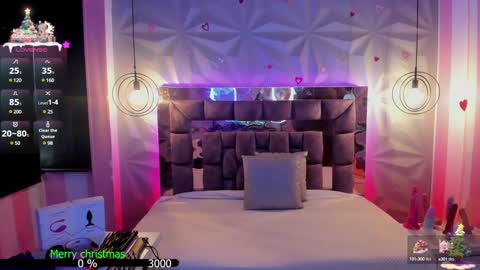 Snapshot of the_cat_girl_ chatting on December 23, 2024, 6:48 pm i am Cat online show from December 23, 2024, 6:48 pm