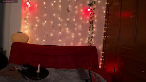 Snapshot of the_crazy_latina chatting on May 16, 2026, 12:40 am Giovanna online show from May 16, 2026, 12:40 am
