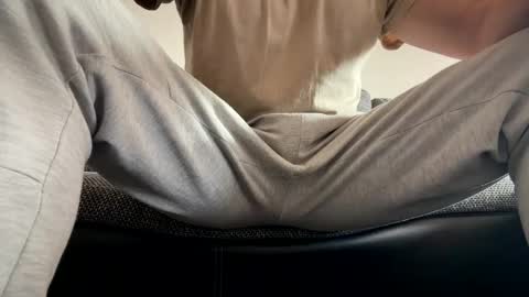 the_delicious_19 online show from March 5, 2026, 1:18 pm