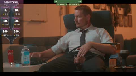 Snapshot of the_dilf chatting on May 20, 2026, 10:32 am The DILF - online show from May 20, 2026, 10:32 am