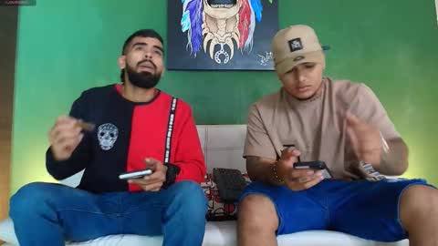 SCOTT  THEO  KAMERON  GENDERSON online show from January 6, 2026, 5:05 pm