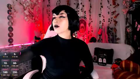 Snapshot of the_kitty_roxy chatting on October 16, 2025, 6:25 am ... ... online show from October 16, 2025, 6:25 am