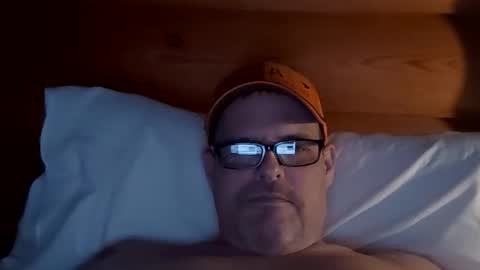 Snapshot of the_man_for_u chatting on December 16, 2025, 2:05 am Chris online show from December 16, 2025, 2:05 am