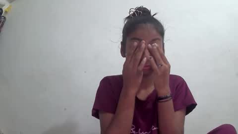 Suzan Sexy online show from December 1, 2025, 4:39 am