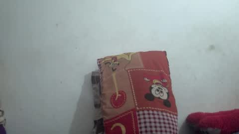 Suzan Sexy online show from April 24, 2026, 6:05 am