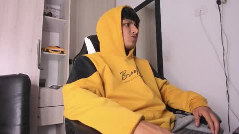 Danny online show from October 12, 2025, 6:12 am