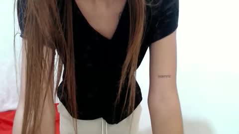 Snapshot of theaxox chatting on November 9, 2025, 8:56 am theaxox online show from November 9, 2025, 8:56 am