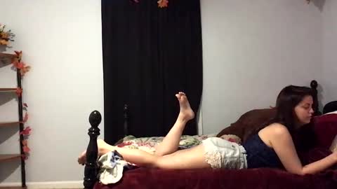 Snapshot of thebellablaze chatting on October 7, 2025, 4:42 am thebellablaze online show from October 7, 2025, 4:42 am