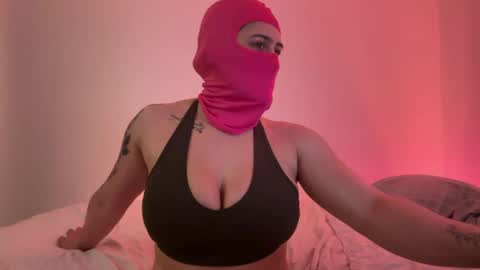Bella Rosa online show from April 29, 2026, 3:10 am