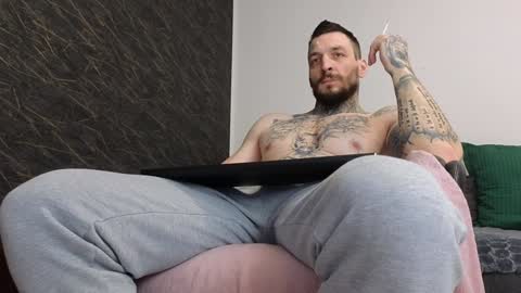 John online show from February 7, 2025, 8:01 am