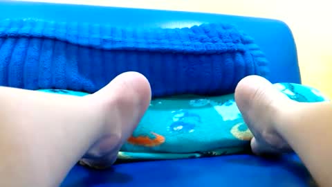 Snapshot of thebestpussyhairy chatting on October 19, 2025, 6:14 am Karla online show from October 19, 2025, 6:14 am