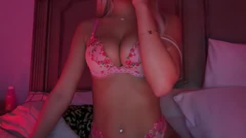 Grace  paige online show from March 19, 2026, 3:10 am