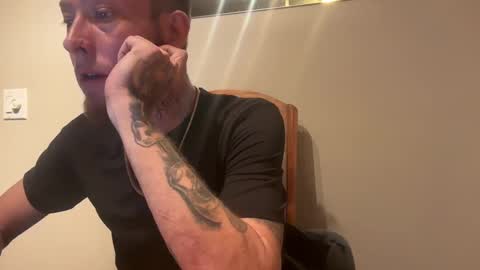 theboz1403 online show from October 8, 2025, 9:29 am