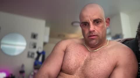 Snapshot of thebuzz777 chatting on January 23, 2025, 8:02 pm theBuzz777 online show from January 23, 2025, 8:02 pm