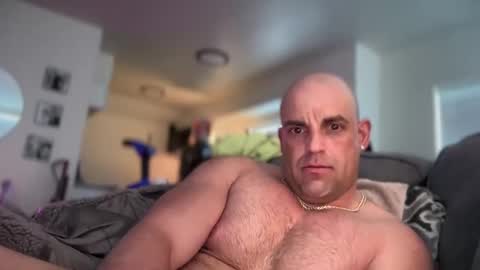 Snapshot of thebuzz777 chatting on January 26, 2025, 4:30 pm theBuzz777 online show from January 26, 2025, 4:30 pm