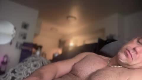 Snapshot of thebuzz777 chatting on February 20, 2025, 1:30 pm theBuzz777 online show from February 20, 2025, 1:30 pm