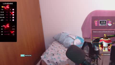 Snapshot of thecherry_paulette chatting on December 16, 2024, 5:54 pm Paulette online show from December 16, 2024, 5:54 pm