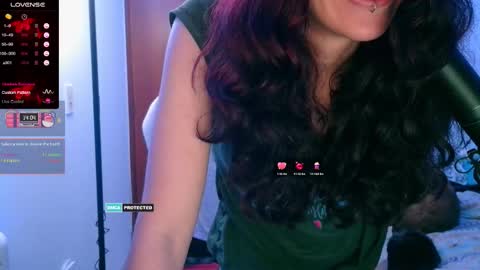 Snapshot of thecherry_paulette chatting on November 22, 2025, 3:27 am Paulette online show from November 22, 2025, 3:27 am