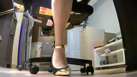 thecowboy_74 online show from March 3, 2026, 3:23 am