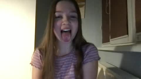 Crystal online show from February 17, 2025, 8:26 pm