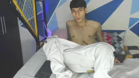 thedemonbroth3rs online show from April 4, 2026, 1:15 am