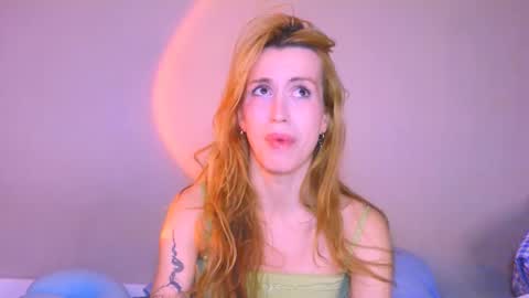 Snapshot of thedollxxxperience chatting on January 31, 2026, 8:40 pm Yolanda online show from January 31, 2026, 8:40 pm