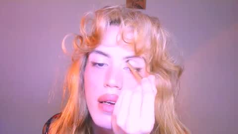 Snapshot of thedollxxxperience chatting on February 21, 2026, 3:35 pm Yolanda online show from February 21, 2026, 3:35 pm