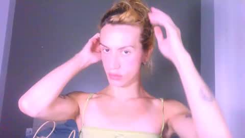 Yolanda online show from April 19, 2026, 12:22 am