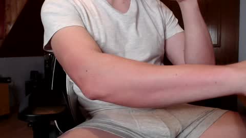 Snapshot of thedome372 chatting on December 31, 2024, 9:21 am thedome372 online show from December 31, 2024, 9:21 am