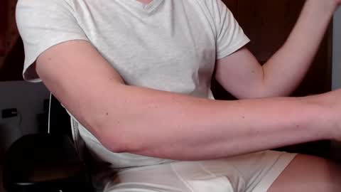 Snapshot of thedome372 chatting on March 1, 2025, 6:32 pm thedome372 online show from March 1, 2025, 6:32 pm