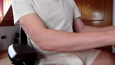 Snapshot of thedome372 chatting on March 4, 2025, 10:13 am thedome372 online show from March 4, 2025, 10:13 am