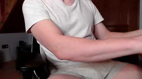 Snapshot of thedome372 chatting on March 6, 2025, 8:48 pm thedome372 online show from March 6, 2025, 8:48 pm