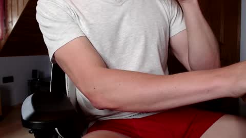 Snapshot of thedome372 chatting on September 12, 2025, 9:31 am thedome372 online show from September 12, 2025, 9:31 am