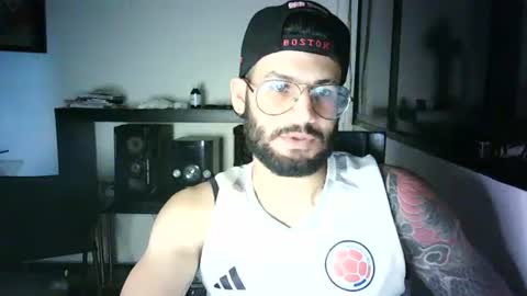 Snapshot of thedragonboyxxx chatting on July 2, 2026, 3:23 am thedragonboyxxx online show from July 2, 2026, 3:23 am