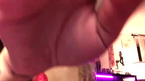 KIng Venus online show from January 15, 2025, 3:00 am