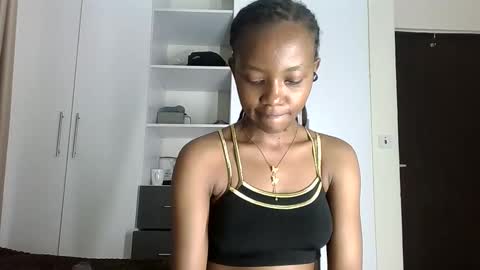 Snapshot of theequinn1 chatting on May 3, 2026, 10:21 am theequinn1 online show from May 3, 2026, 10:21 am