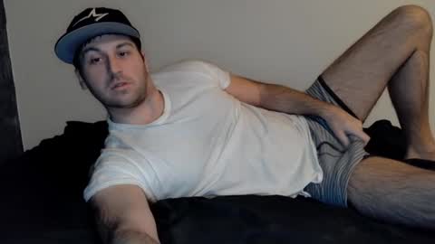 Snapshot of theetwohander chatting on January 25, 2025, 2:47 am Theetwohander online show from January 25, 2025, 2:47 am