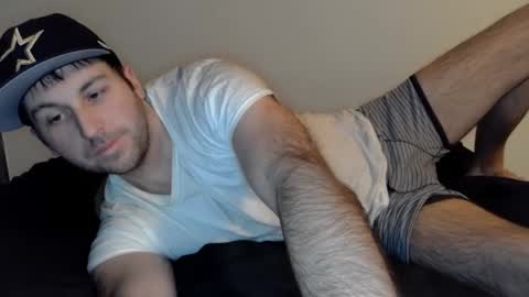 Snapshot of theetwohander chatting on January 25, 2025, 10:08 am Theetwohander online show from January 25, 2025, 10:08 am