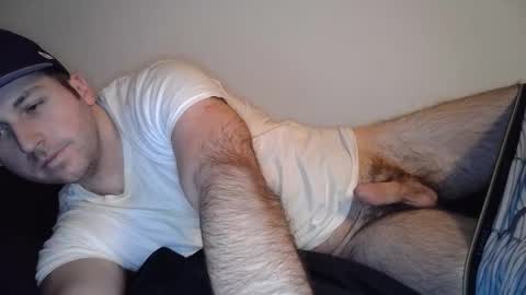 Snapshot of theetwohander chatting on March 4, 2025, 3:11 am Theetwohander online show from March 4, 2025, 3:11 am