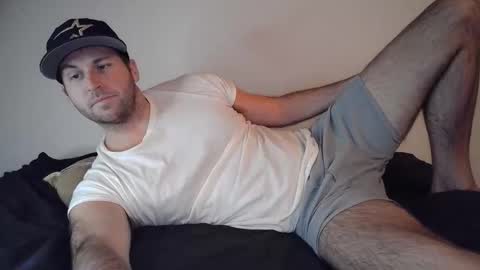 Snapshot of theetwohander chatting on November 2, 2025, 3:42 am Theetwohander online show from November 2, 2025, 3:42 am