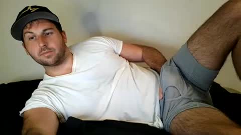Theetwohander online show from June 26, 2026, 4:28 am