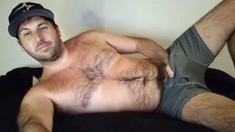 Theetwohander online show from July 5, 2026, 2:40 am