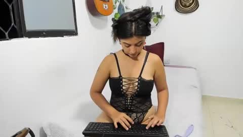 Snapshot of thefenix_jyk chatting on December 5, 2024, 2:31 am Ariamapola88 online show from December 5, 2024, 2:31 am