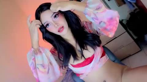 Snapshot of thegirlnamedanica chatting on May 17, 2026, 11:28 am Danica online show from May 17, 2026, 11:28 am