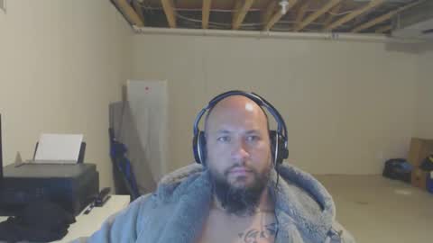 Snapshot of thehawaiian93 chatting on April 12, 2026, 10:42 am thehawaiian93 online show from April 12, 2026, 10:42 am