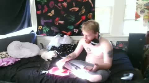 fuzzyfox online show from September 26, 2025, 10:36 pm