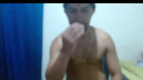 Snapshot of thehousedog chatting on May 20, 2026, 2:01 pm thehousedog online show from May 20, 2026, 2:01 pm
