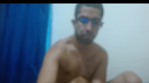 Snapshot of thehousedog chatting on June 21, 2026, 5:15 pm thehousedog online show from June 21, 2026, 5:15 pm